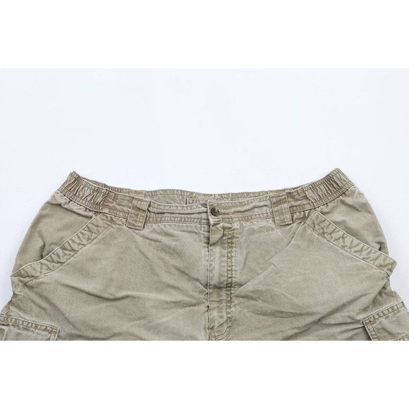 Vintage LL Bean Mens Size 38 Thrashed Above Knee Cargo Shorts Green Cotton - Picture 2 of 10
